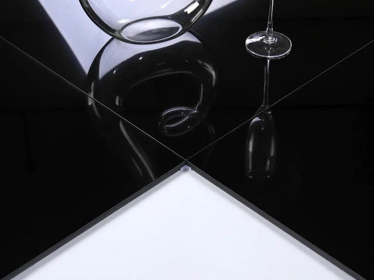 black-glossy-tile